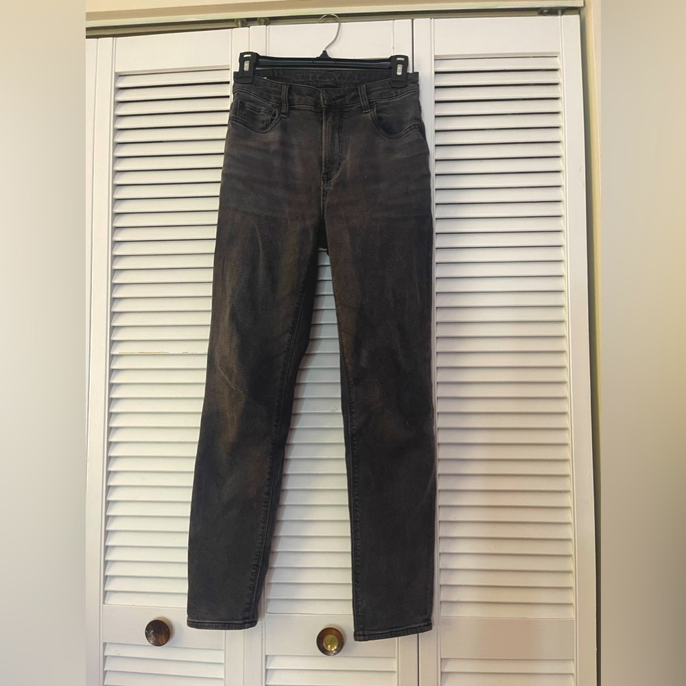 American Eagle Loose Straight Leg Super High Rise Black Denim Jeans